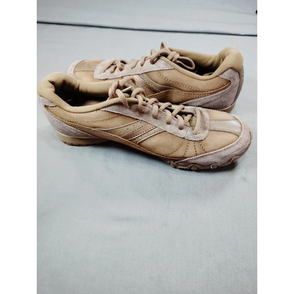 Skechers‎ Relax Fit Brown Leather Suede Cooled Memory Foam Shoes Women 8.5 Comfy